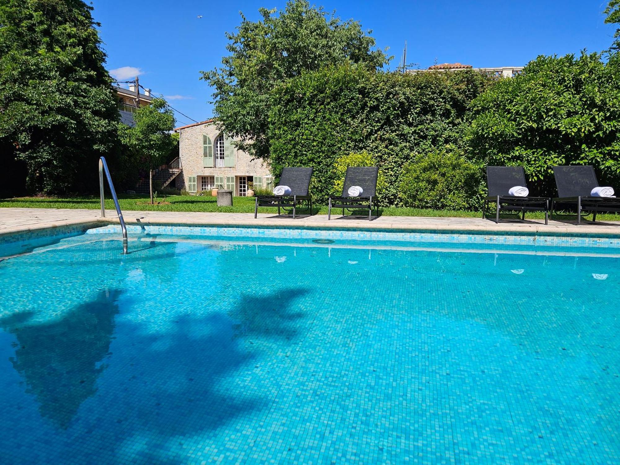 Villa Mas De Charme Avec Piscine